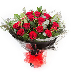 A Dozen Best Long Stemmed Red Roses